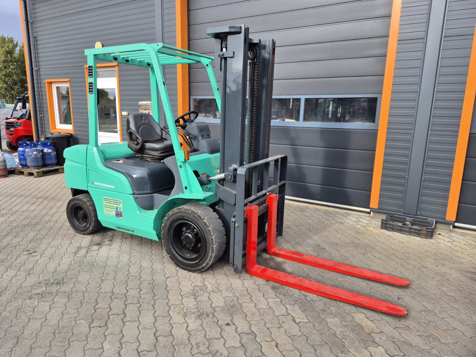 MITSUBISHI FD 35N-image