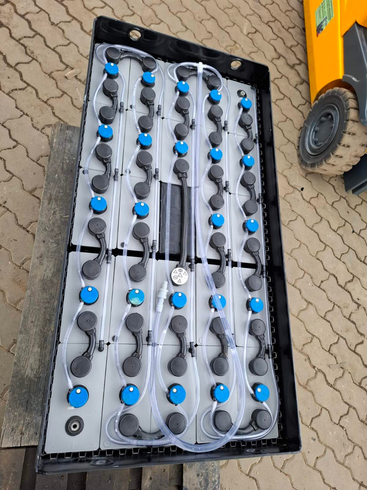 Eladó Still targonca gyári 48V 625Ah akkumulátor-image